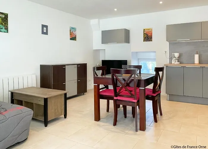 Lumineux En Suisse Normande, Animaux Acceptés - Fr-1-497-242 Hébergement de vacances